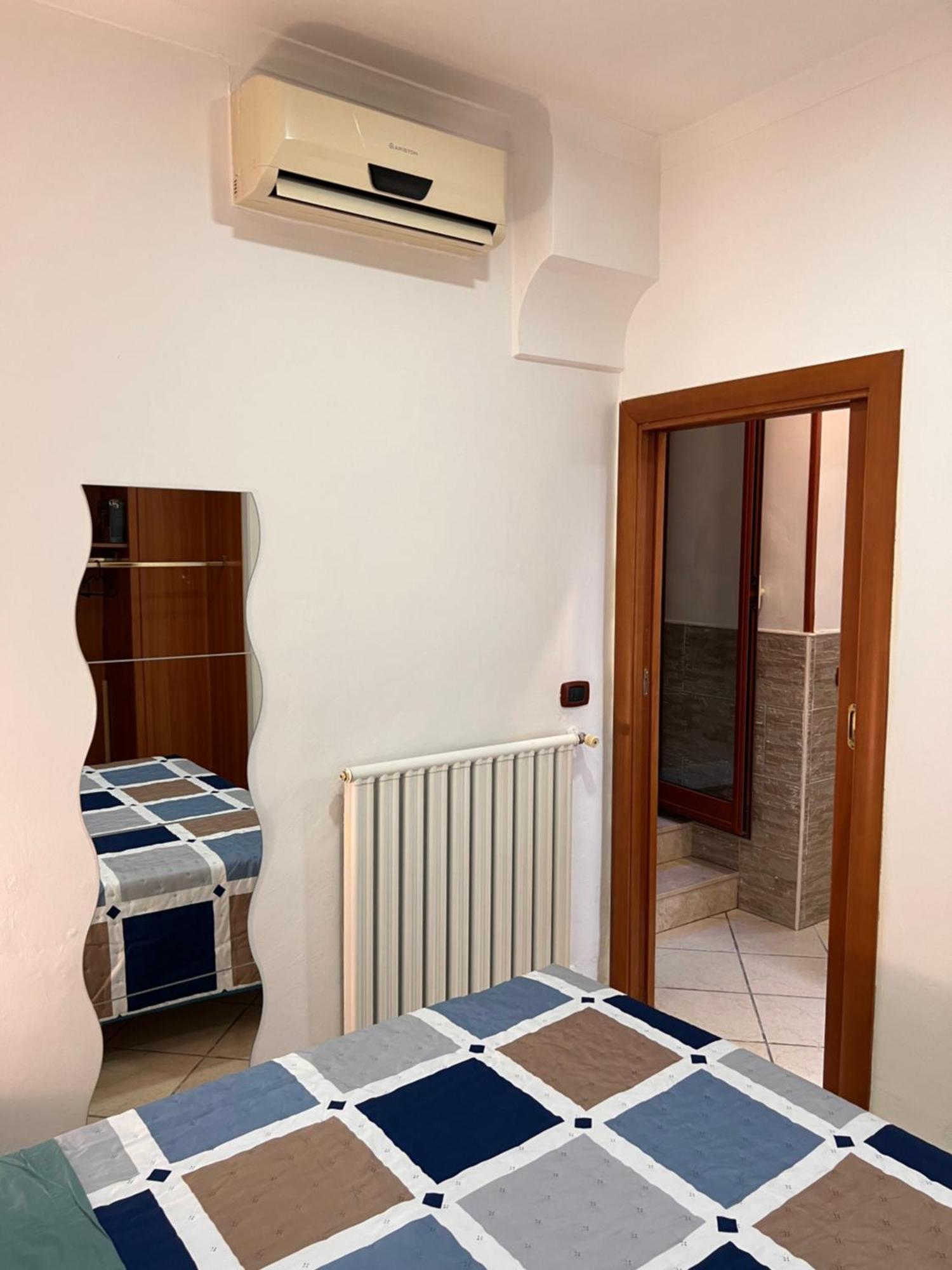 شقة Casa Tua Al Centro Di Napoli المظهر الخارجي الصورة
